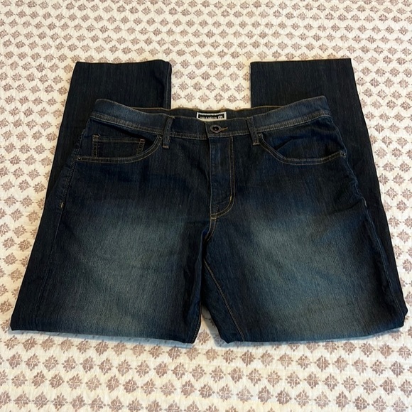 Men’s Travis Mathew Legacy Denim Jeans Pants Size 32 - Picture 8 of 15